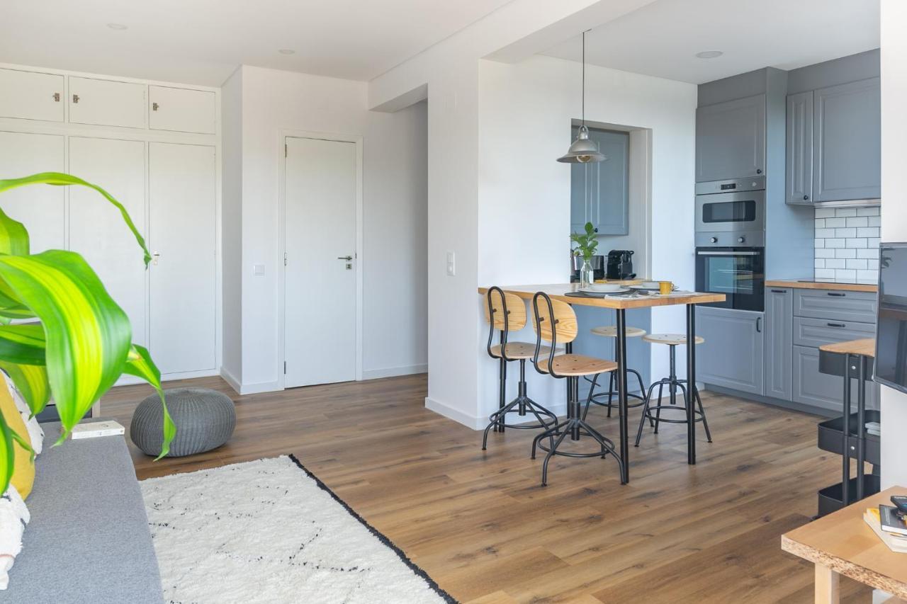 Spacious Apt Campo D'Ourique With Ac Lissabon Exterior foto