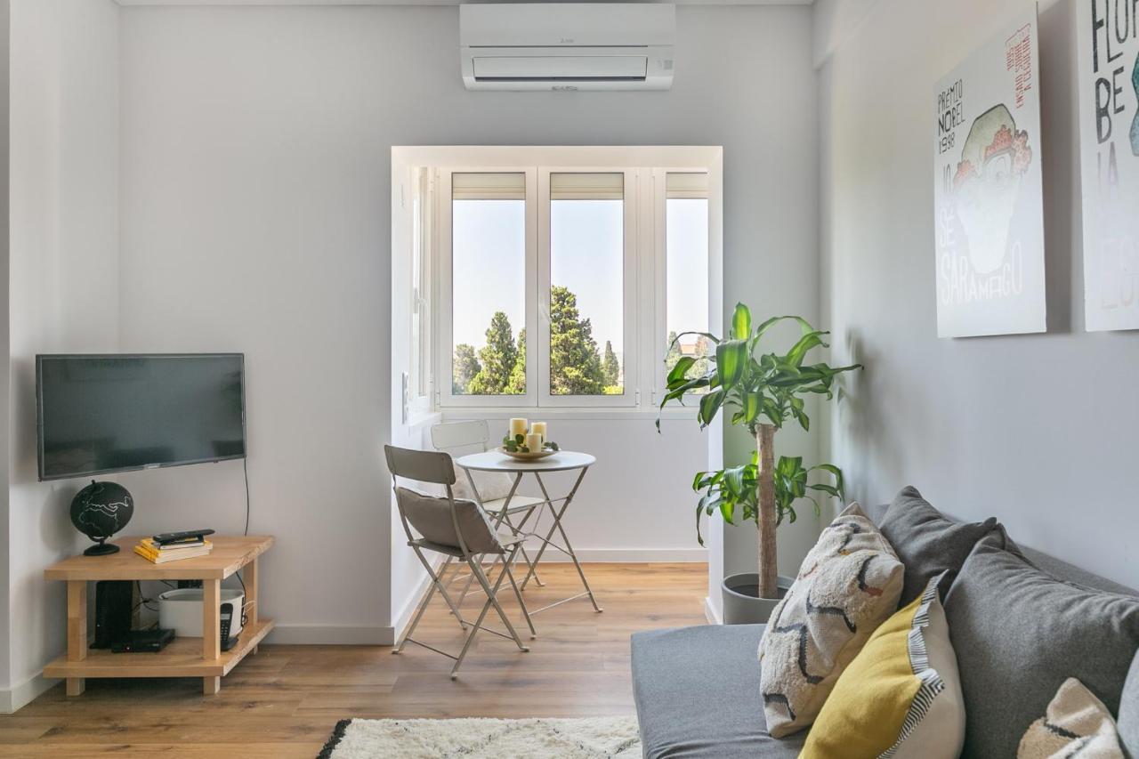 Spacious Apt Campo D'Ourique With Ac Lissabon Exterior foto